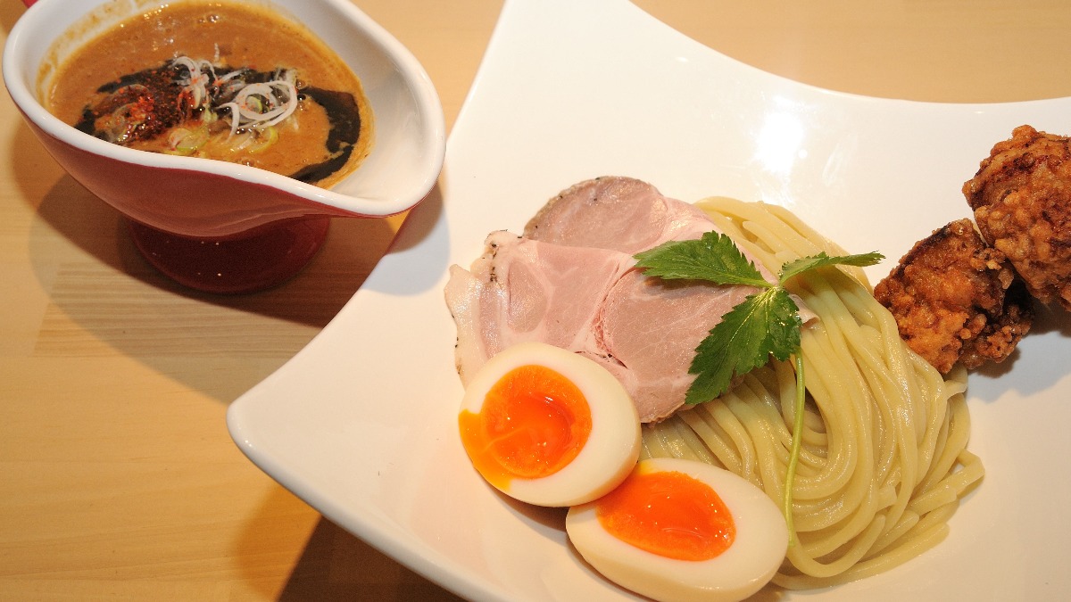 【新店】ラーメン激戦区富雄に味噌つけ麺の店が登場！｜鶏スタイル林