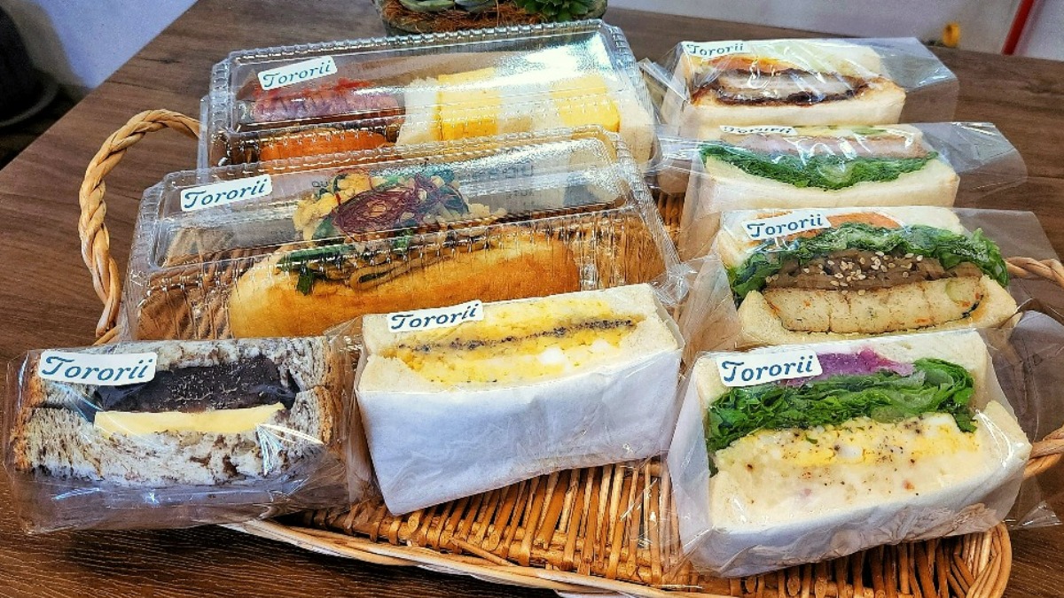 どれを食べるか迷うこと間違いなし！お客さんの笑顔の花咲く街のサンドイッチ屋さん　ラーメン大好き中田メシ【サンドイッチ食堂Tororii｜橿原市】