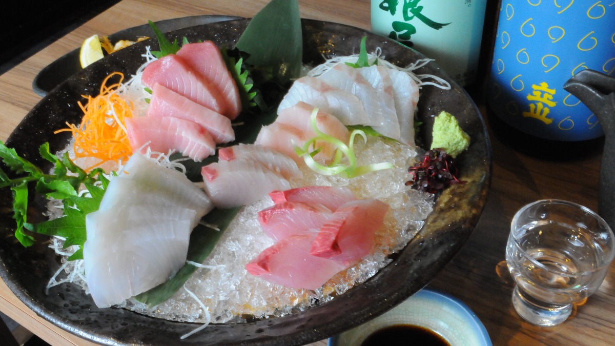 【近鉄奈良駅周辺 居酒屋特集！②】「きときと海鮮」と「厳選日本酒」が人気の居酒屋【旬彩坐 立山 （しゅんさいざ たてやま）｜奈良市】