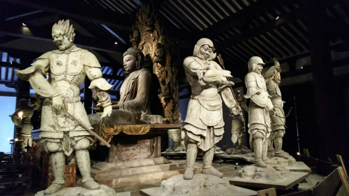 「春日大社～新薬師寺まで」　奈良県高畑を巡るツアー「非公開『隔夜寺』特別拝観と奈良市高畑、時間軸巡り」