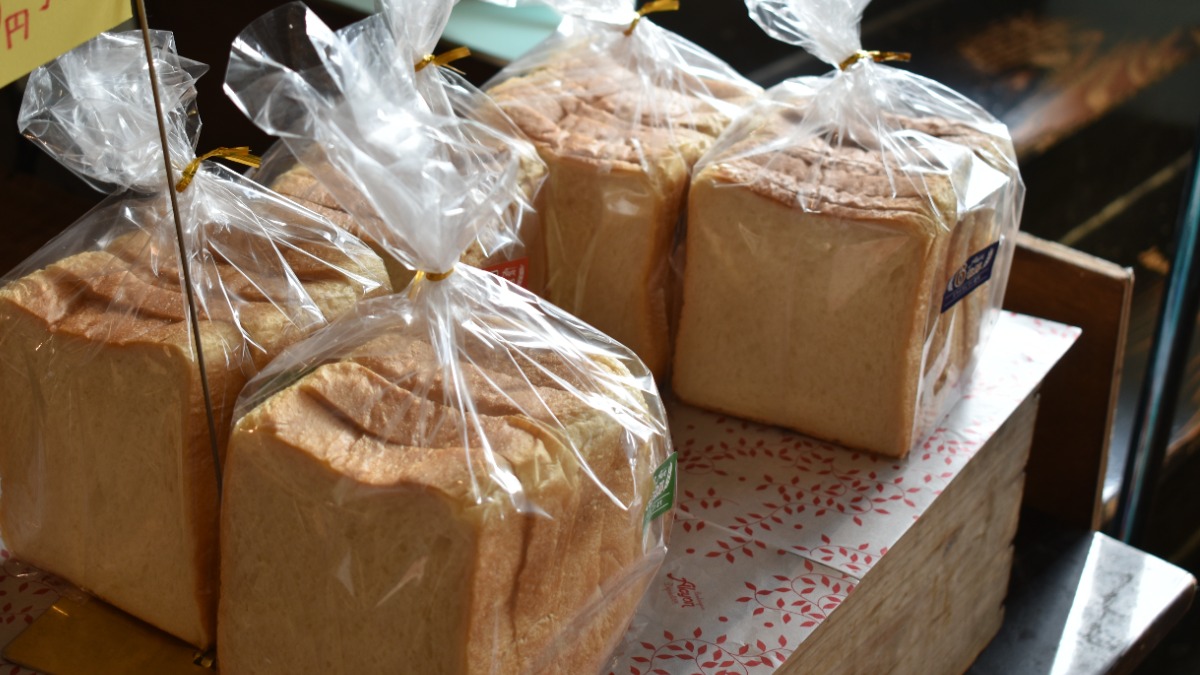 アルション東生駒本店がリニューアル！パン焼き窯もパワーアップし、人気のパンがさらに美味しく！【生駒市】