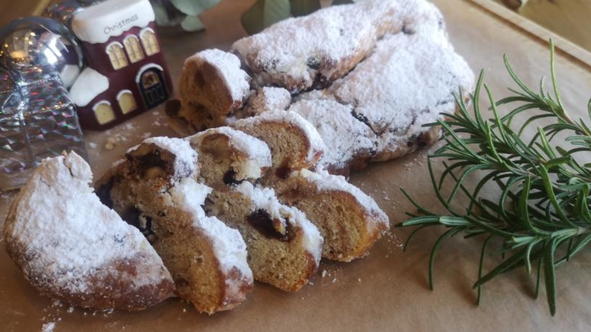 【奈良クリスマスケーキ2022｜焼き菓子Le trefle（ルトレッフル）｜奈良市】クリスマスにラム酒香るドライフルーツとナッツがふんだんに入ったシュトーレンを！