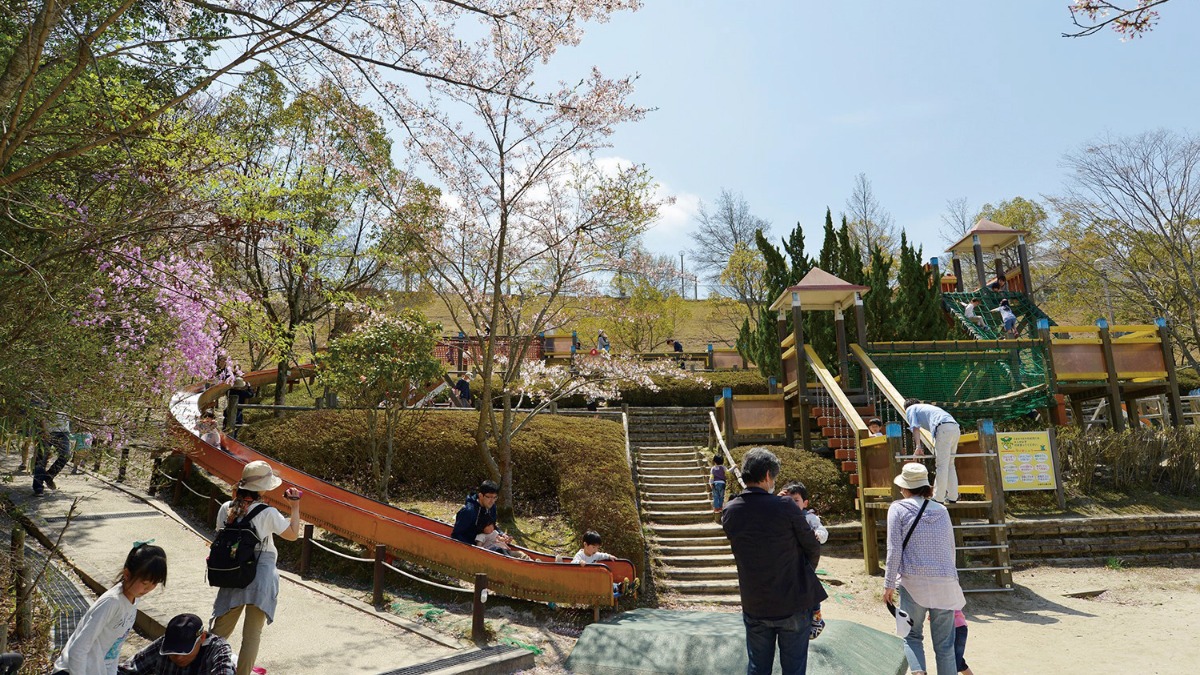 【春の公園ピクニック】生駒山麓公園