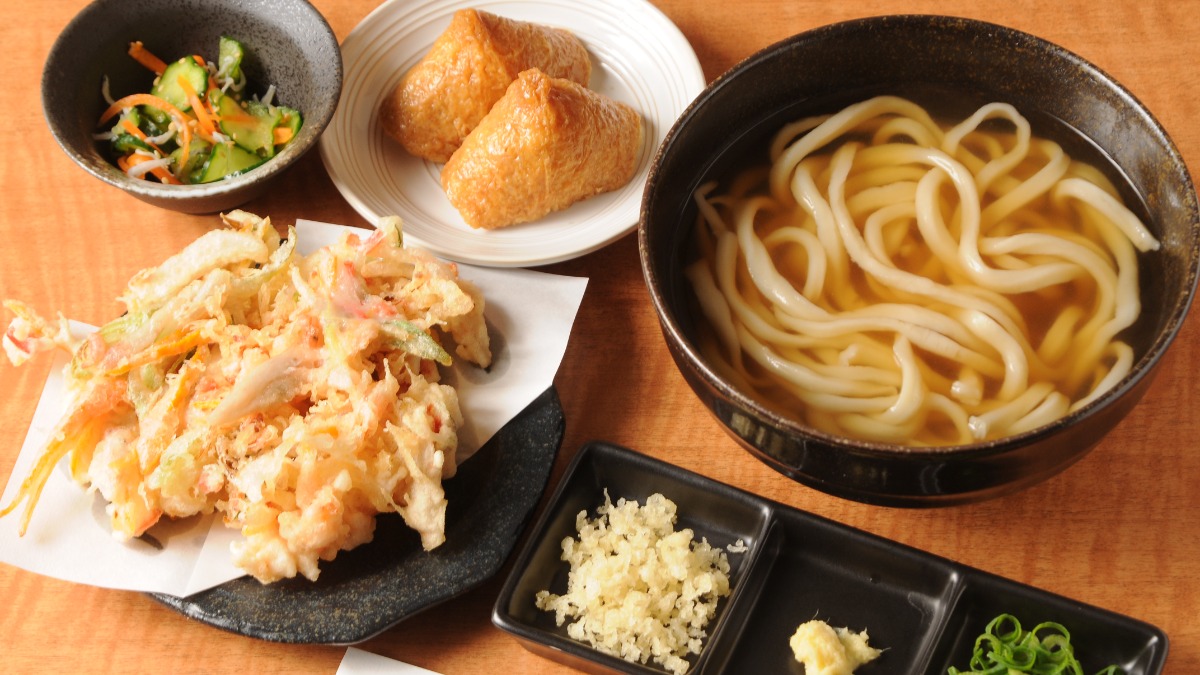 【新店】かけうどん400円！JR奈良駅近くに安くてうまい本格うどん店がオープン！｜手打ちうどん まるみ