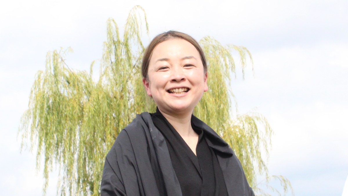 【naranto】夢は「薬草ばばあ」。奈良が大っ嫌いだった過去から奈良へ恩返し｜株式会社ALHAMBRA ・橋本真季さん