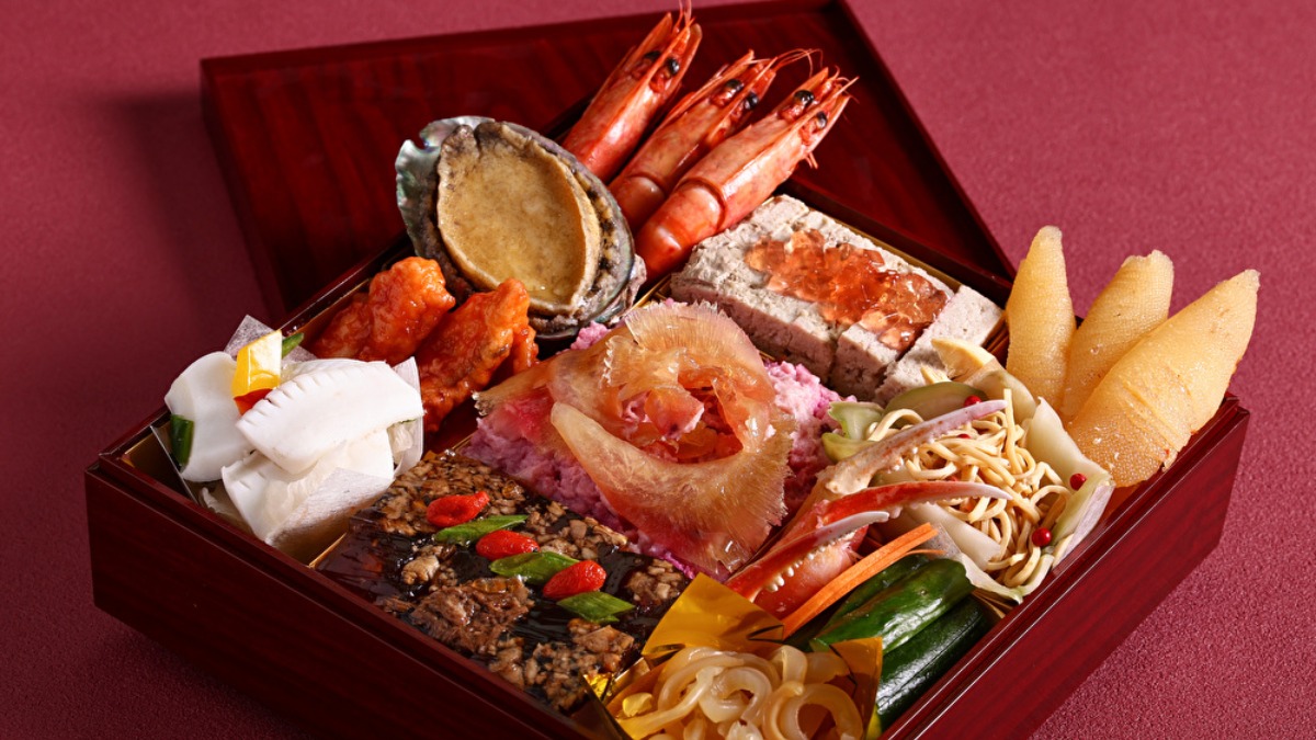 お正月はホテルの味をおうちでも！奈良県産食材×中国料理の「新春おせち」【奈良ロイヤルホテル｜奈良市】