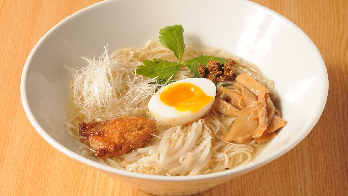 すっぽんラーメンでおいしく健康！【花美津姫/奈良市】