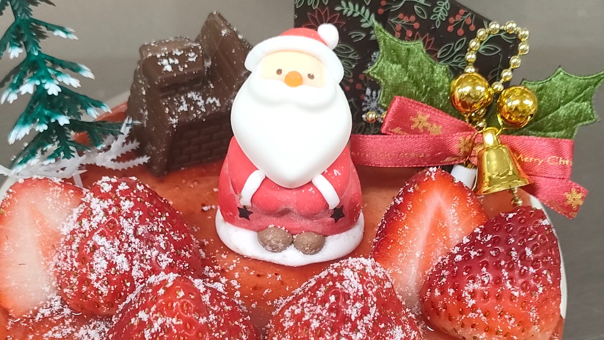 【奈良クリスマスケーキ2022｜あき房｜香芝市】甘酸っぱいいちごのチーズケーキ
