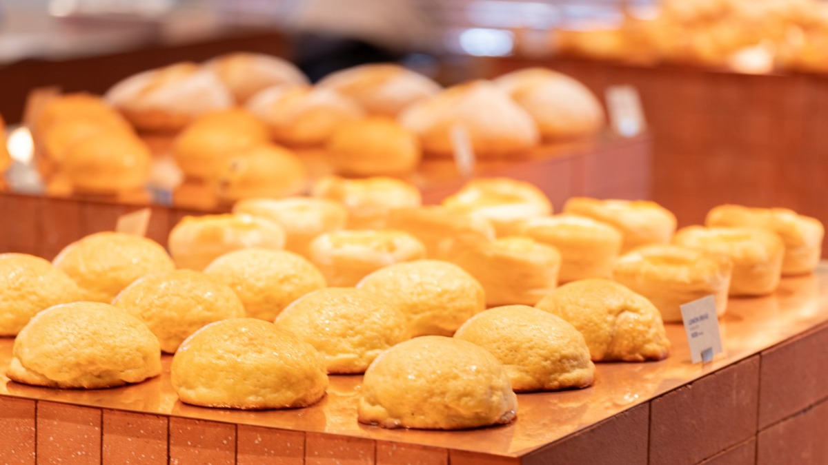 奈良・三条大路に「ROKUMEI BAKES」グランドオープン！こだわりのパンとコーヒーを堪能【奈良市】