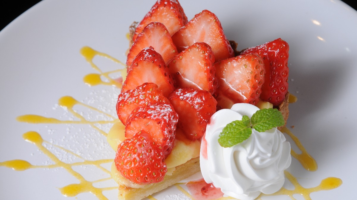 大神神社へお詣りした後は、さくさくしっとり生地のいちごタルト【ワロンカフェ｜桜井市】