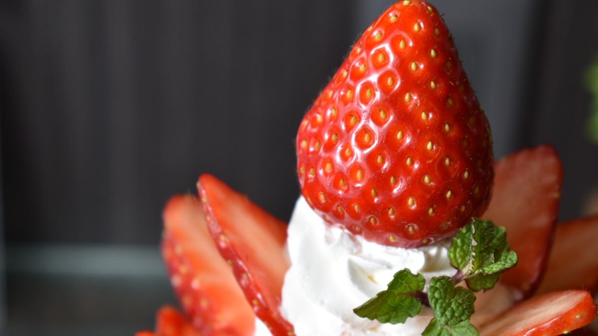 古都華100％使用！香芝の旬をお届けする人気カフェの期間限定いちごパフェ【Pilot coffee kitchen｜香芝市】