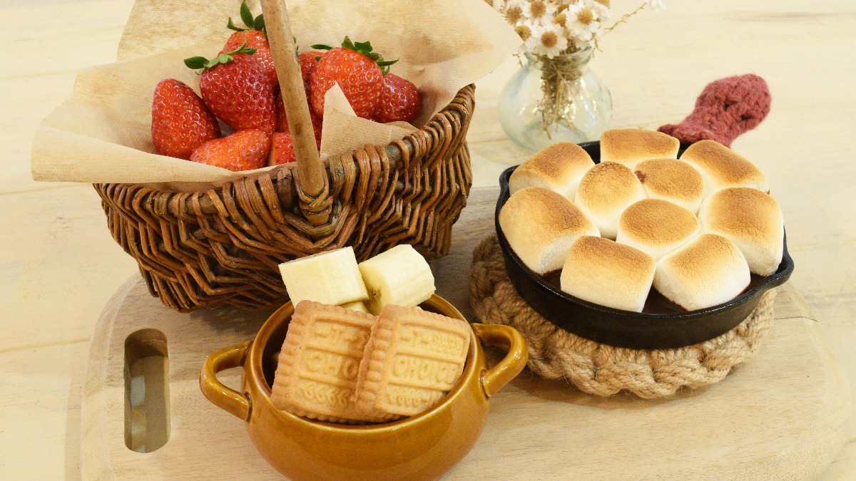 ならまちのカフェで濃厚ホットなチョコレートフォンデュを楽しもう【SUNNY AND MORE｜奈良市】