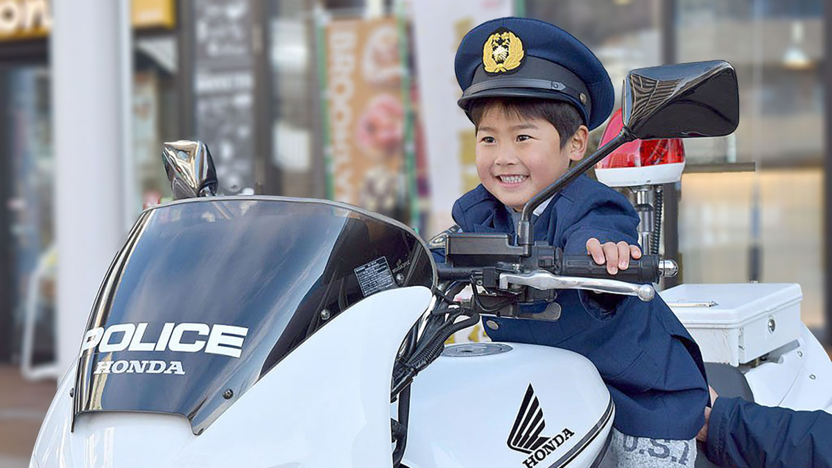 【生駒市】はたらく車が大集合！交通安全スプリングフェアを開催