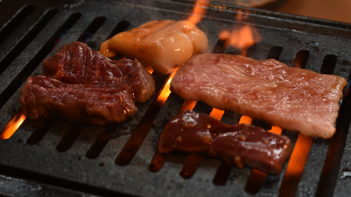 【新店】地域最安値に挑戦！家族 三世代で楽しめる「黒毛和牛A5焼肉と厚切りタン 焼肉ホルモン タベタ 奈良葛城店」