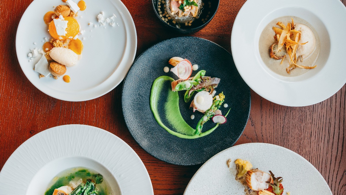 【新店】奈良の食材をふんだんに、御所のストーリーを料理でつなぐ｜洋食屋ケムリ