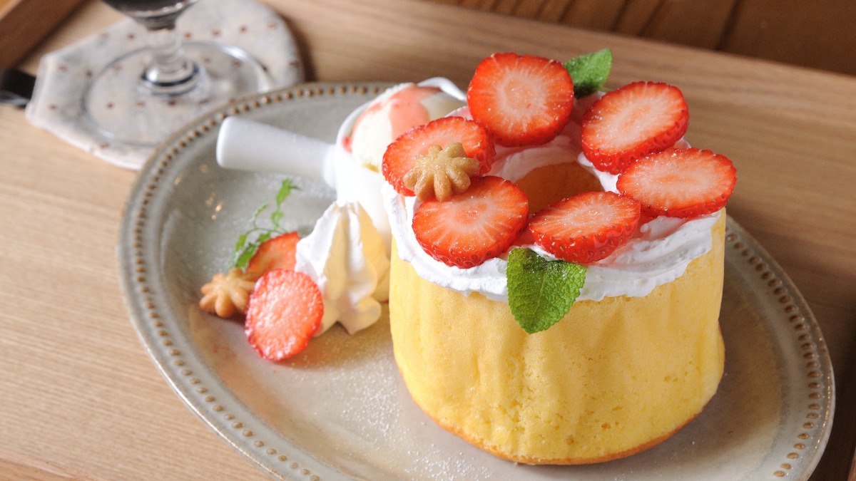 【新店】五條市新町通りの、2つの顔をもつカフェ｜cafeことほぎ