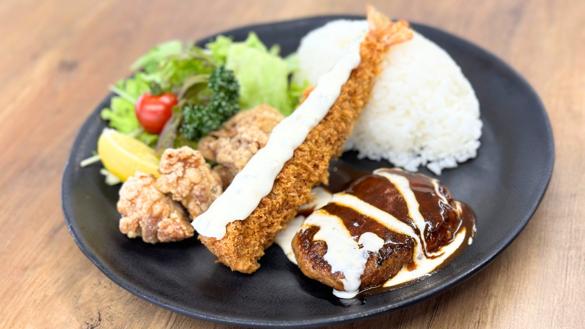 運がよければ「関西空港」や「明石海峡大橋」まで見られる！『生駒山上遊園地』のビューレストランがリニューアルオープン！