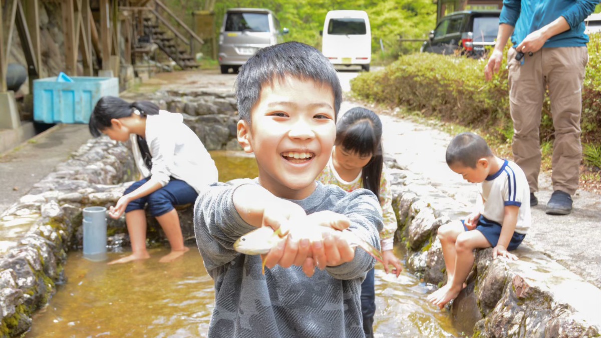 【水あそびスポット】井氷鹿の里･もりもり館