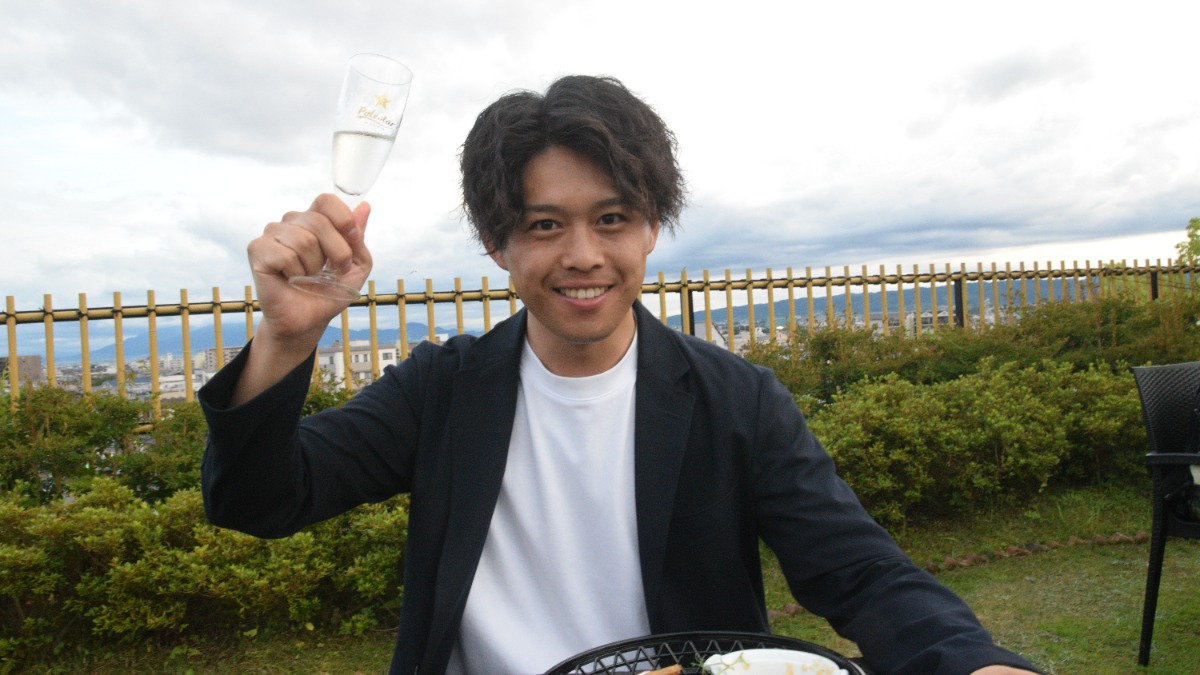 「6,500円」で優雅な気分が味わえる　夕日・夜景もきれいなビアテラス【奈良ホテル｜奈良市】