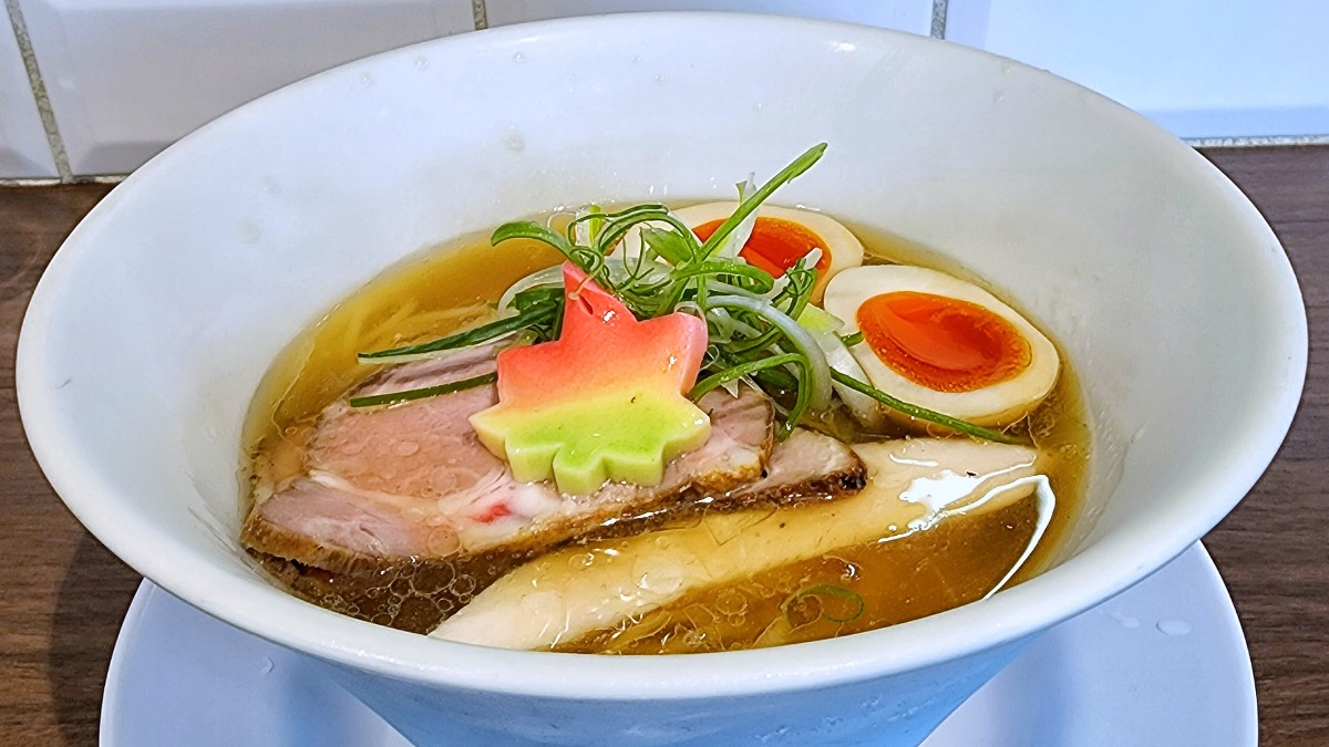 えっ？これが冷たいラーメン！？ 夏季限定「冷やし」　ラーメン大好き中田メシ【ラーメン家こゝろ｜御所市】