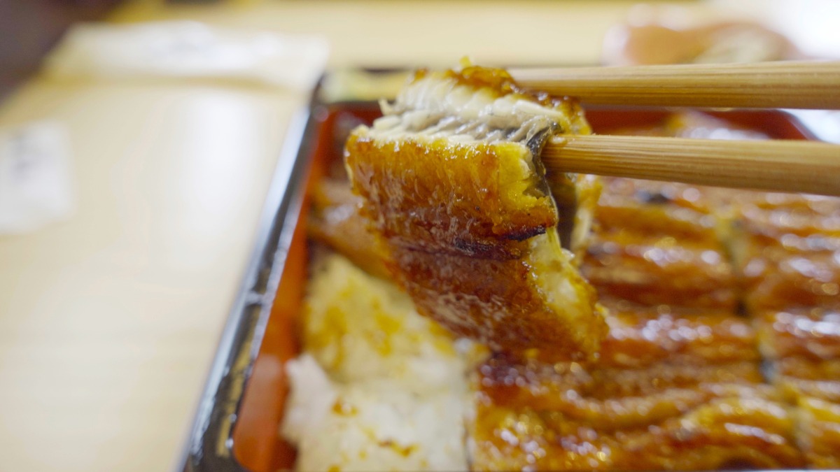 ボリューム抜群！奈良市・奈良阪町『うなぎ処 萬鰻亭 ならやま店』で焼きたての鰻を堪能