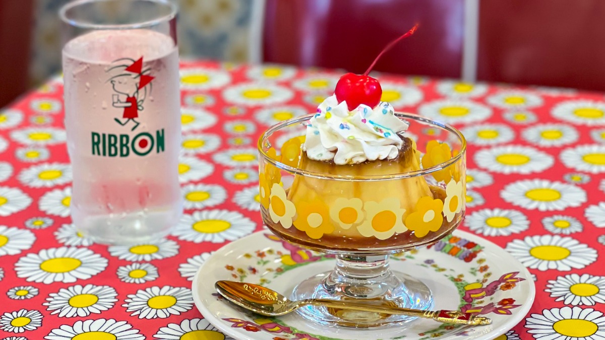 レトロでポップ！キュートなインテリアと懐かしいグッズに囲まれたお店が移転【喫茶デイジー｜奈良市】