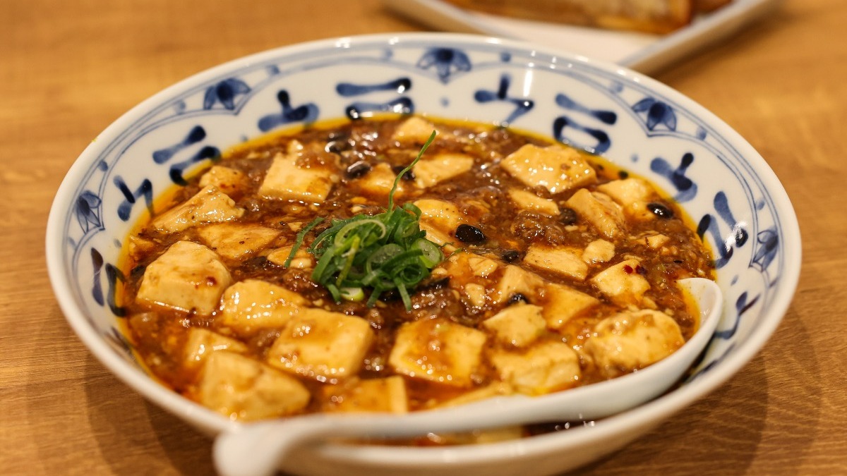 【奈良グルメ】「ハマる」理由を徹底解剖！名店仕込みの本格中華『China飯店わたなべ』