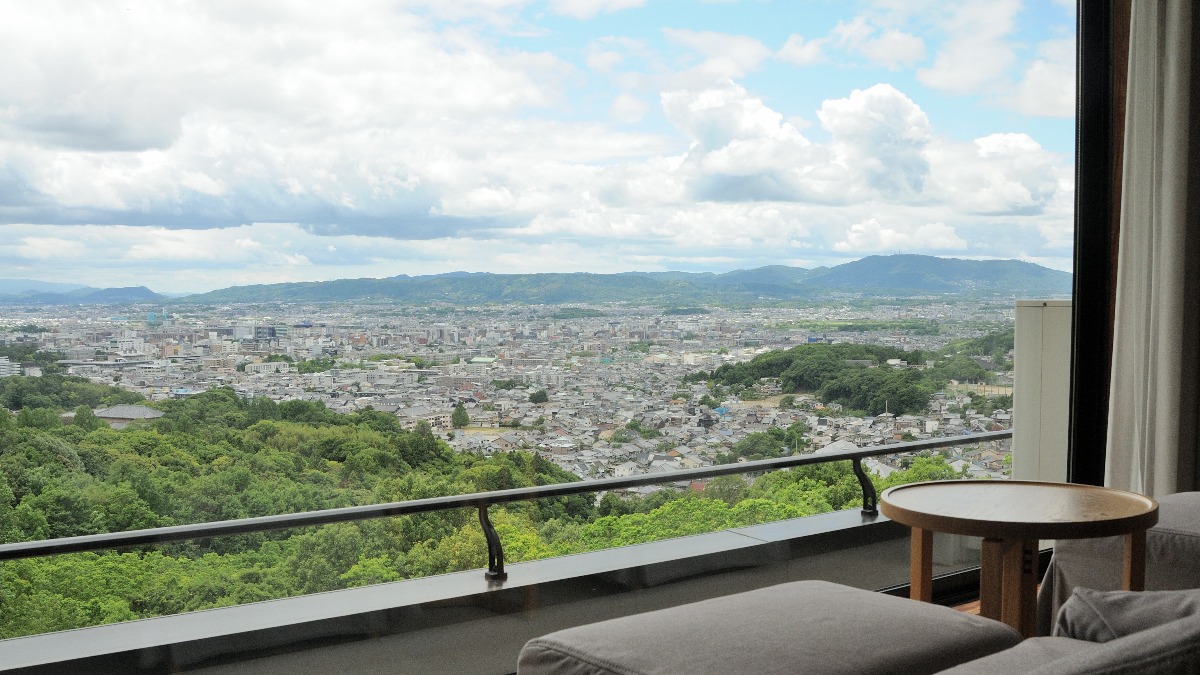 奈良盆地を一望！憧れのホテルで奈良を満喫【ANDO HOTEL 奈良若草山｜奈良市】