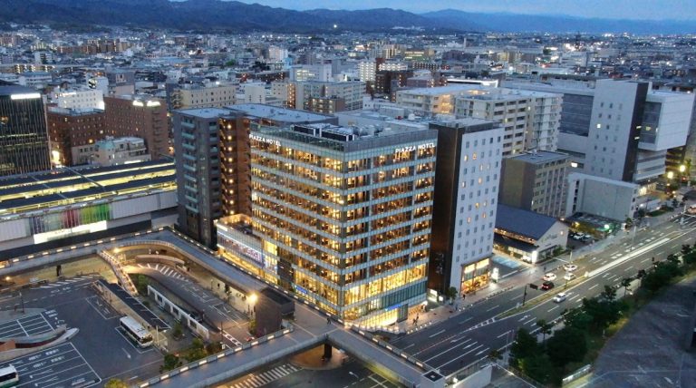 JR奈良駅徒歩1分。『ピアッツァホテル奈良』でビジネスも観光にも最適なホテルステイを