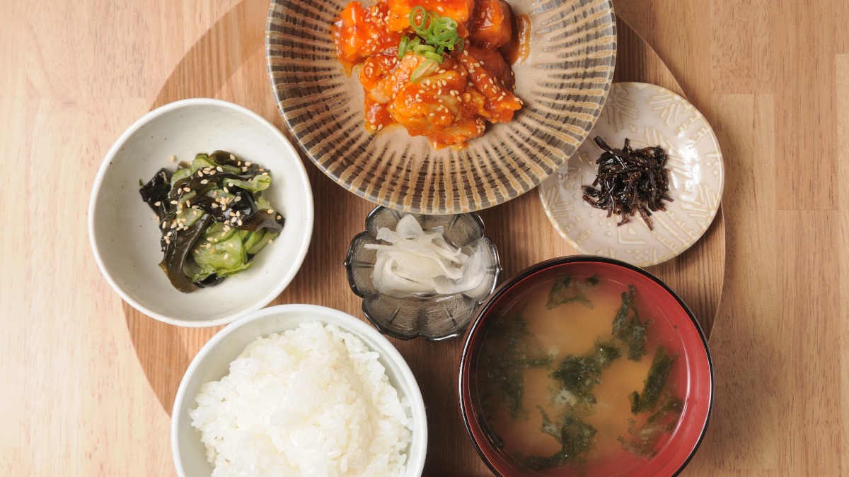 ひとり飲み女子大歓迎！新大宮でランチと居酒屋｜和菜やlemon