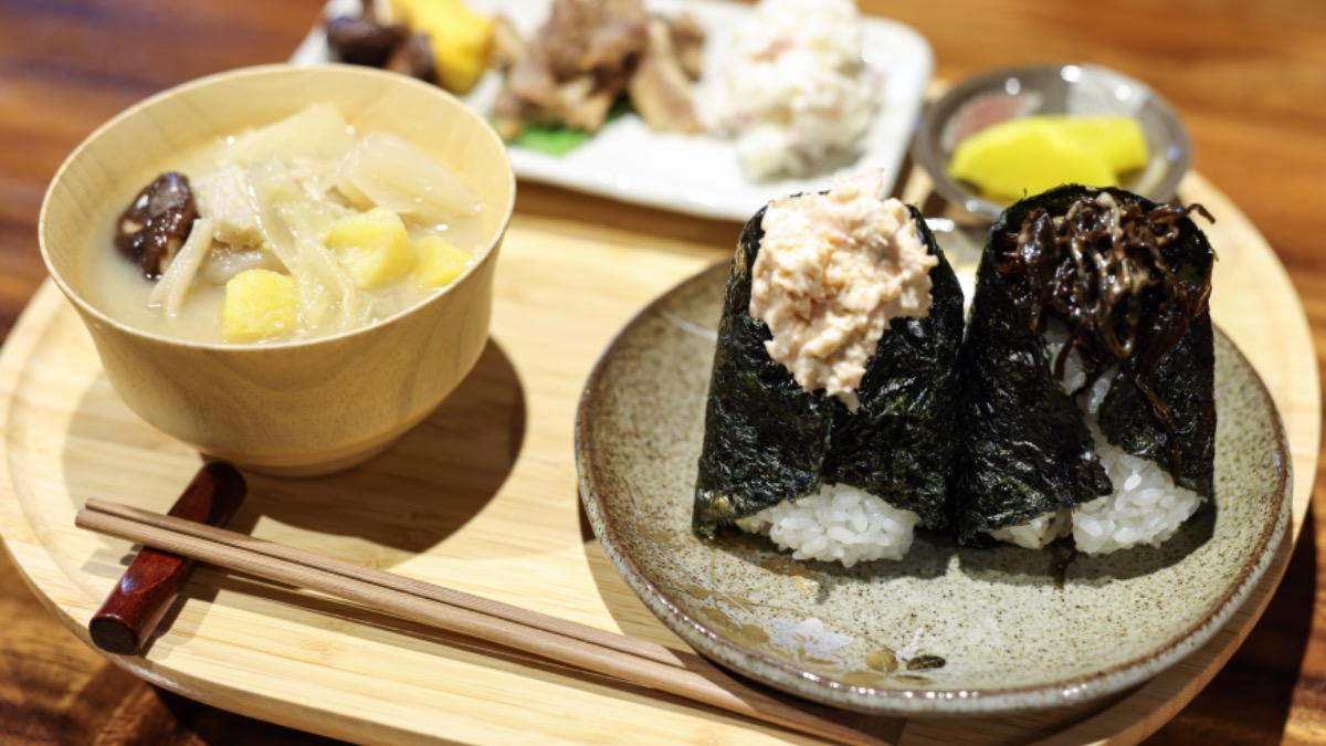 【新店】奈良の老舗店の「海苔」を使用　近鉄筒井駅近くに穴場のおにぎり屋さんオープン | Camote （カモテ）