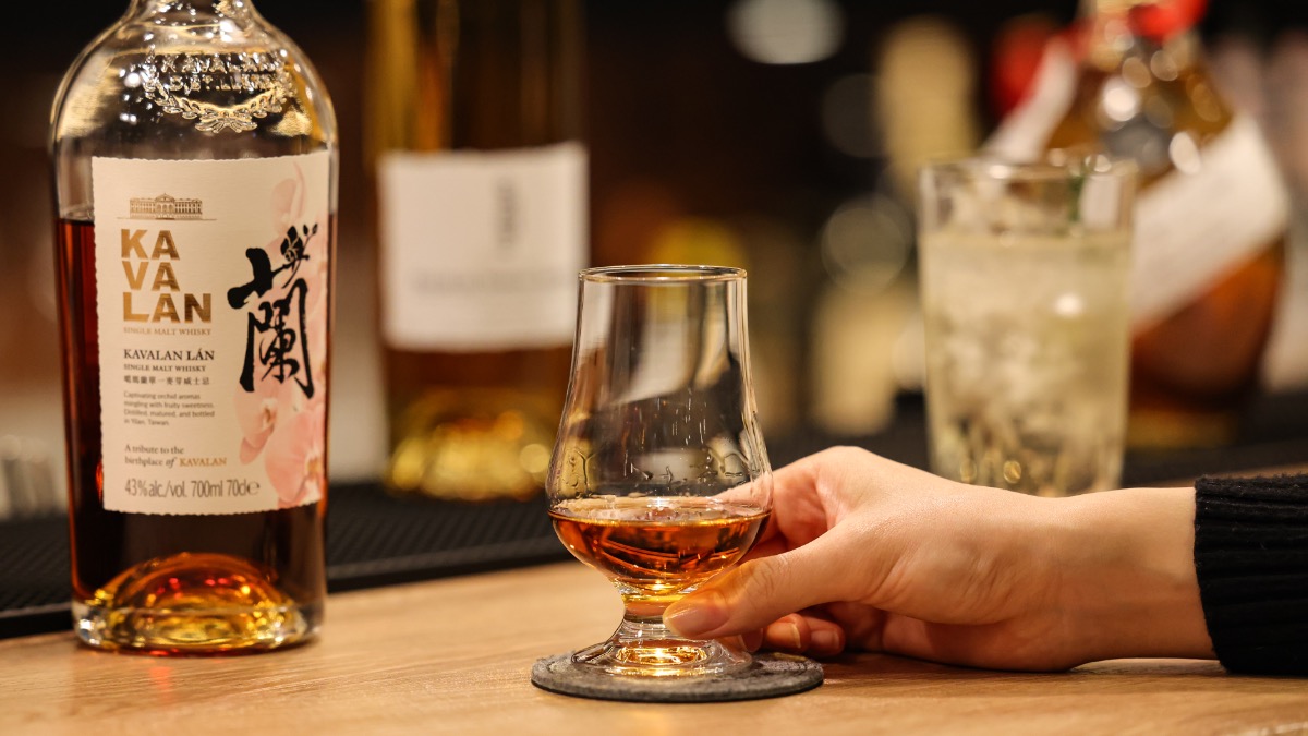 チャージ無料！終売ボトルに興奮！ウイスキー好き必見の『お酒の美術館 JR奈良駅前店』探訪記