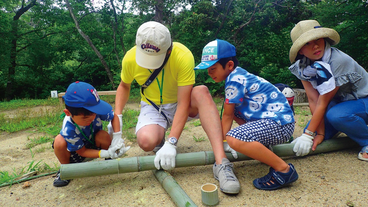 【夏のイベント情報】ファミリーアウトドア教室「竹の水鉄砲作り編」