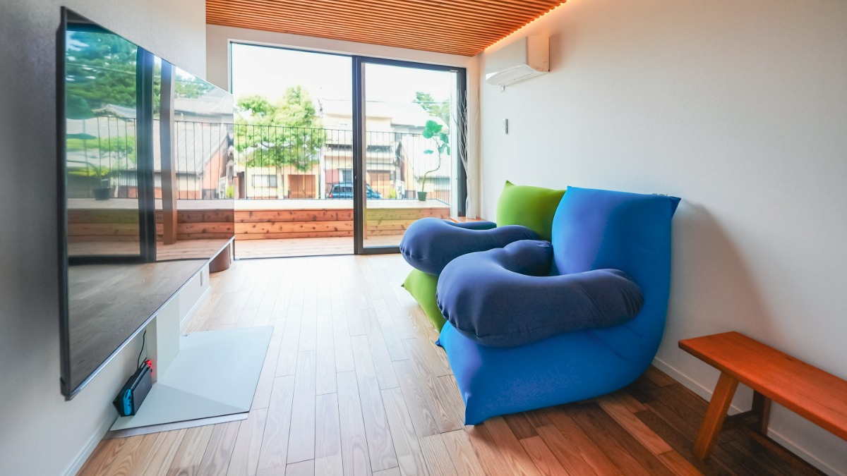 奈良・ならまちに温水プール付き「一棟貸し宿」オープン｜華ならまち