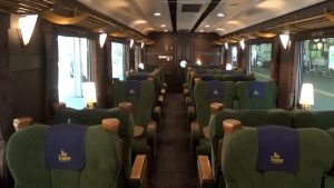 【動画あり】これで特急料金730円！コスパ最強な豪華観光特急『青の交響曲（シンフォニー）』に潜入！
