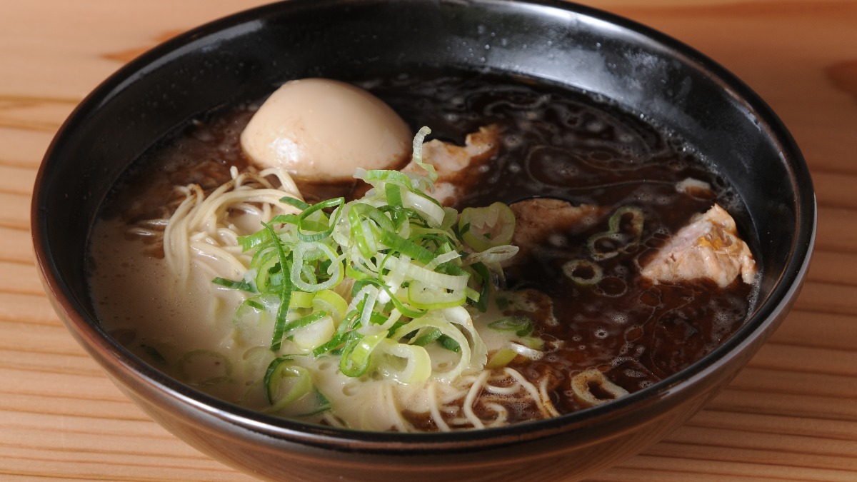 【新店】三重県のうまいとんこつラーメン店が葛城市に登場！｜あすの澪
