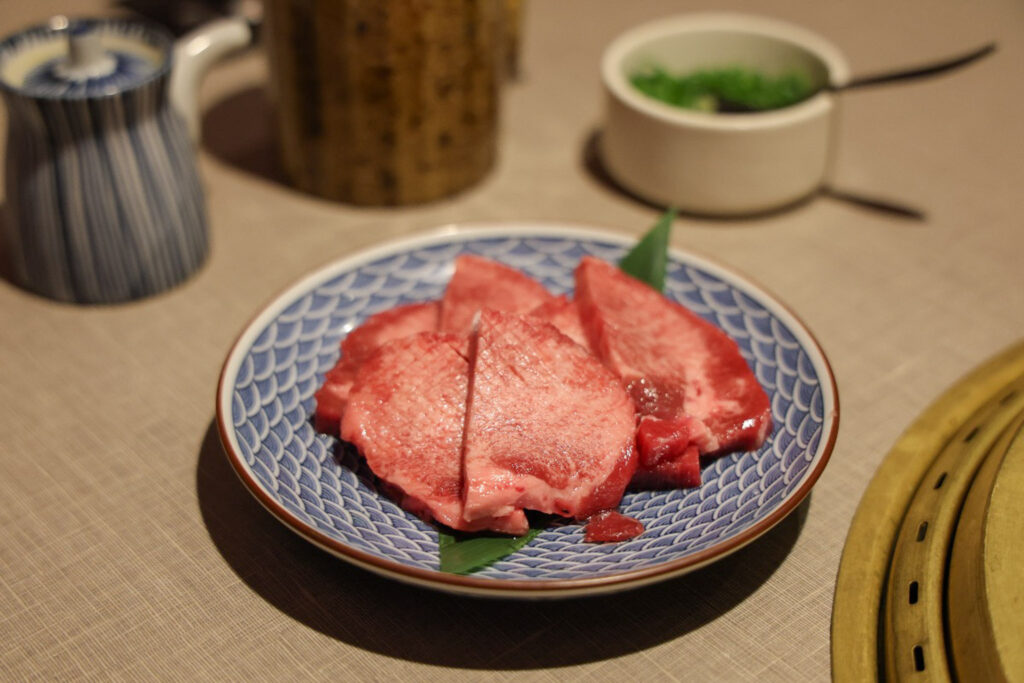 居間焼肉 百欒