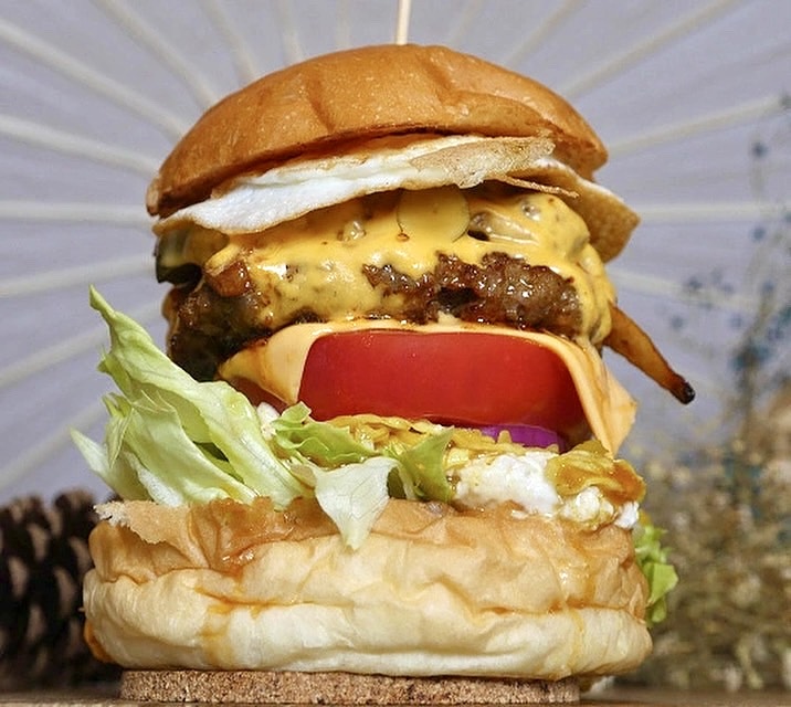 ビッグサイズのハンバーガー