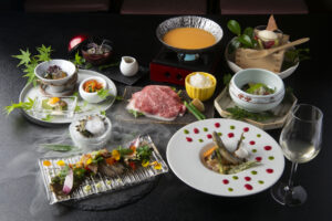 【ディナーのみ利用OK】『ANDO HOTEL 奈良若草山』メインダイニング「TERRACE 若草山」5月限定・初夏の月替わりコース