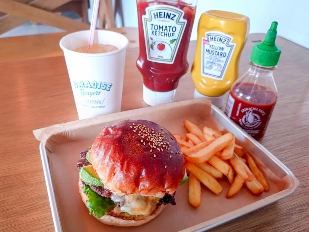 PARADISE BURGERS