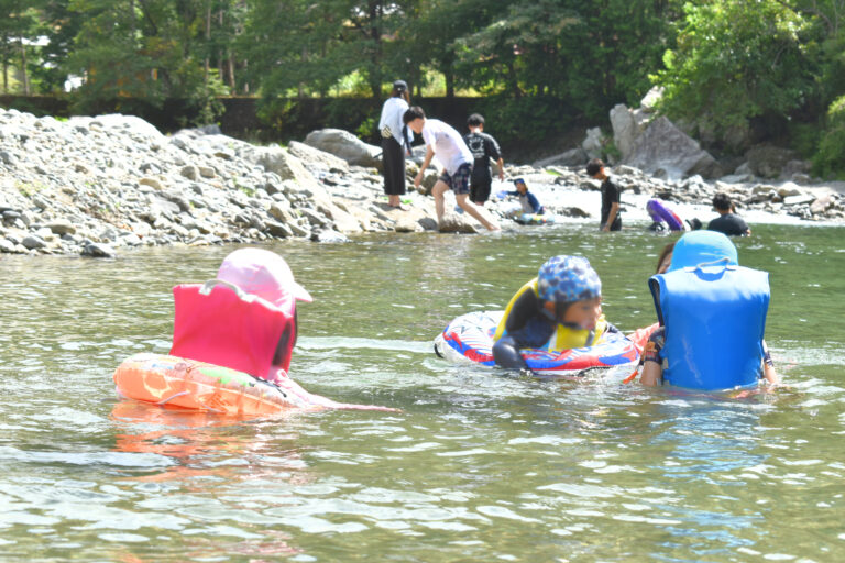 【奈良・吉野の夏旅②】山の幸グルメと川遊び、自然あふれる東吉野を日帰りで満喫