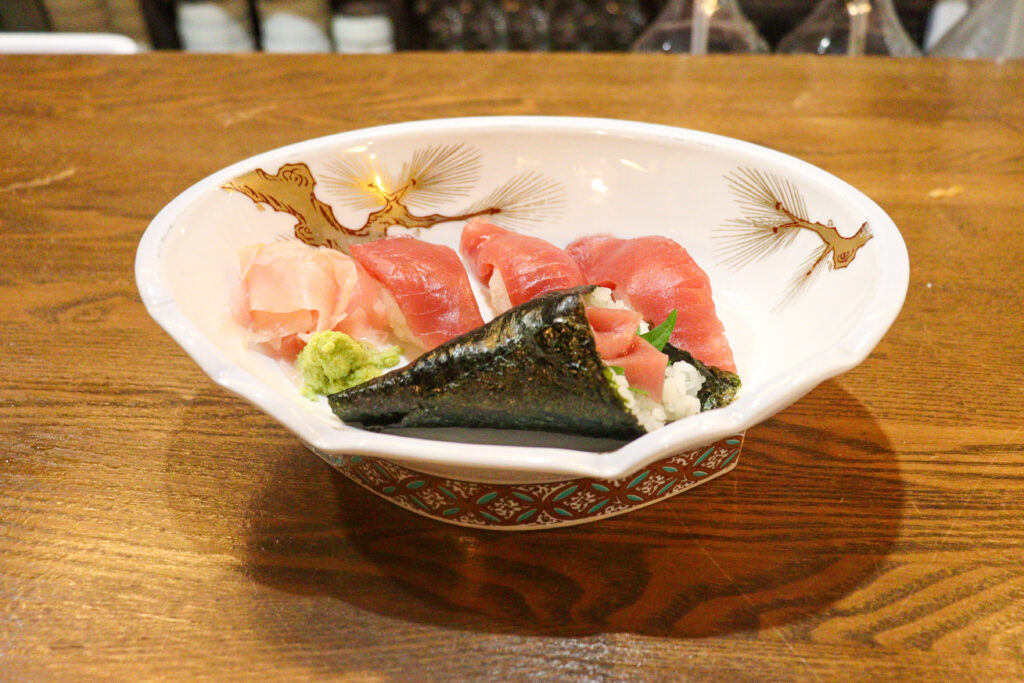 SUSHIDINING YUME