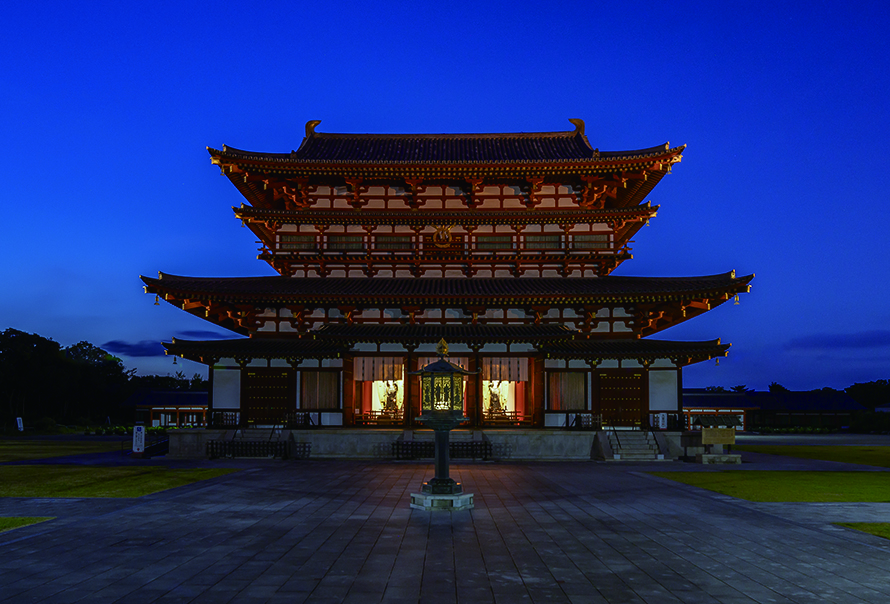 奈良の秋を彩る！世界遺産5社寺の「夜間特別参拝」で歴史と文化に触れる【秋夜の奈良旅2026】